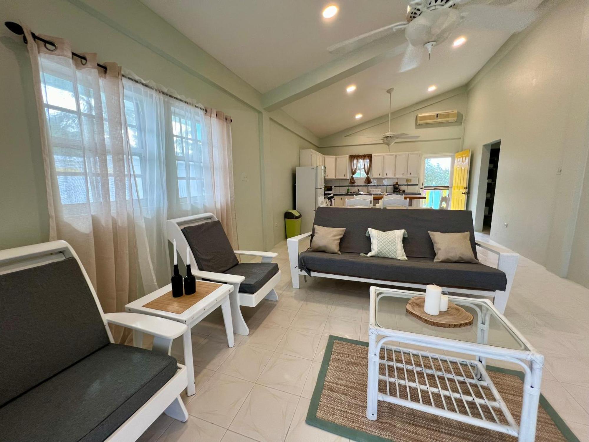 Barefoot Beach Belize Кей-Колкер Номер фото